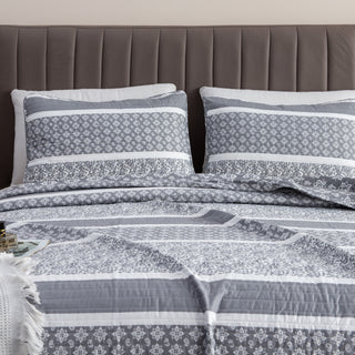 3-Piece Stripe Quilt - Kadi Collection