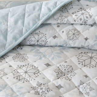 3 Piece Snowflake Quilt - Nova Collection