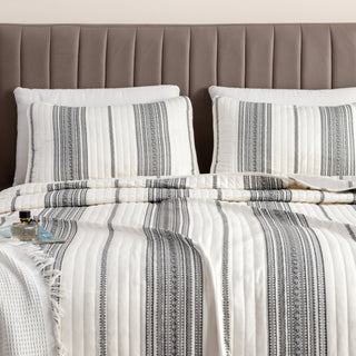 3-Piece Stripe Quilt - Wesley Collection