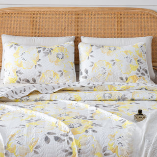 Helene Collection Floral Quilt Set