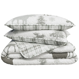 Reversible Moose Lodge Quilt Set With Shams