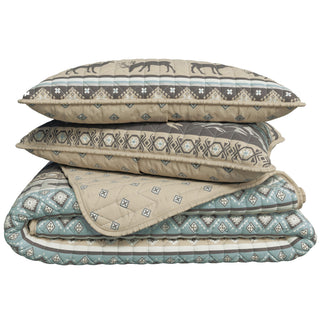 Wildlife Stripe Lodge Quilt Set With Shams