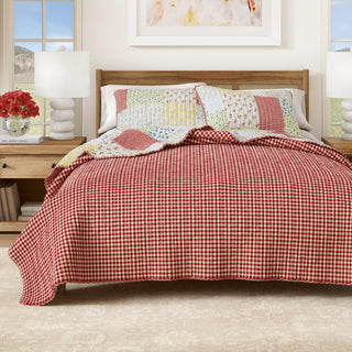 Cottage Floral Patchwork Quilt Set With Shams