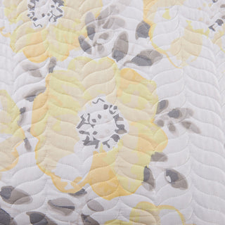 Helene Collection Floral Quilt Set