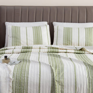 3-Piece Stripe Quilt - Wesley Collection