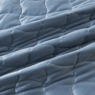 Luxury Velvet Stitched Quilt Set