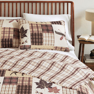Rustic Lodge Patchwork Microfiber Reversible Quilt Set With Shams