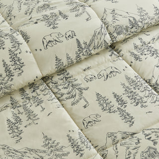Christmas Down Alternative Comforter and Sham Set
