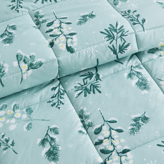 Christmas Down Alternative Comforter and Sham Set