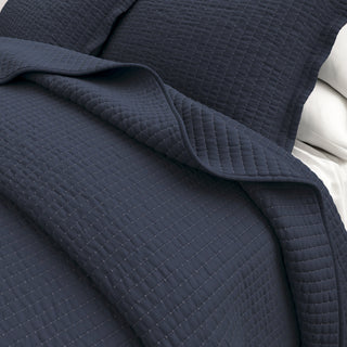 Detailed Channel Stitch Microfiber All-Season Quilt Set With Shams