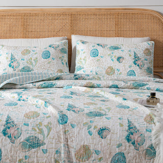 Westsands Collection Quilt Set