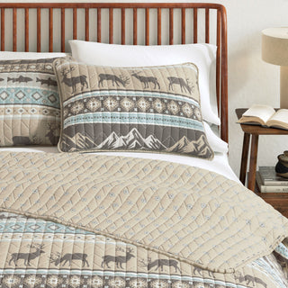 Wildelife Stripe Microfiber Reversible Quilt Set With Shams