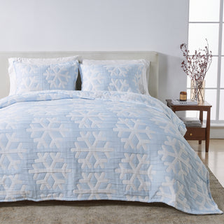 Patchwork Stitched Snowflake Quilt Set