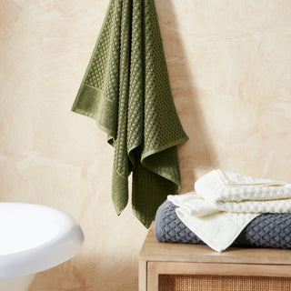 Ultra-Soft 100% Cotton Diamond Waffle Bath Towels