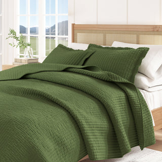 Detailed Channel Stitch Microfiber All-Season Quilt Set With Shams