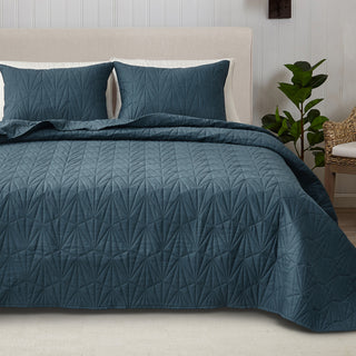 Oversized Geomtric Pinsonic Quilt Set - Blakely Collection