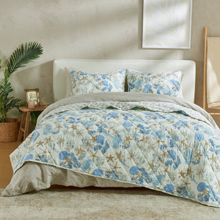 Coastal Print Quilt Set