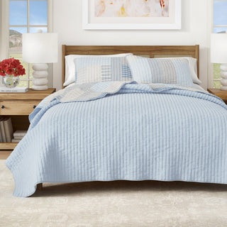 Striped Patchwork Quilt Set With Shams