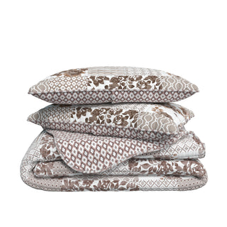 Floral Patchwork Scalloped Quilt Set