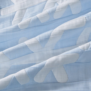 Patchwork Stitched Snowflake Quilt Set