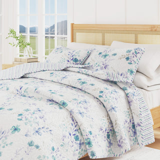 Reversible Floral Quilt Set With Shams